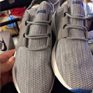 Sleek Gray Men's Sneakers by Saro